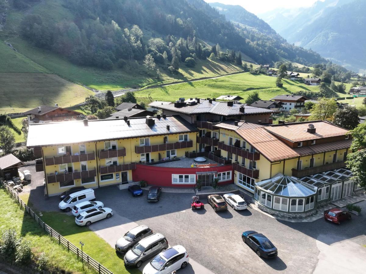 Hotel-Restaurant Lampenhaeusl Fusch an der Grossglocknerstrasse Экстерьер фото