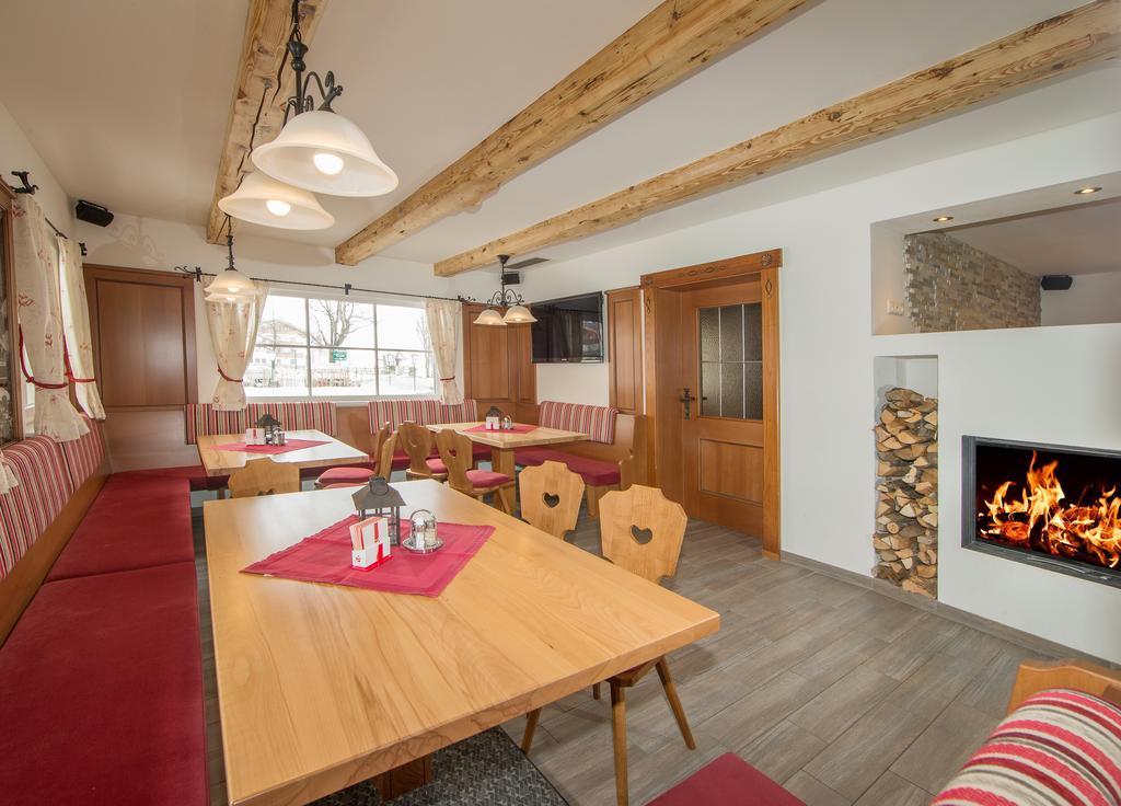 Hotel-Restaurant Lampenhaeusl Fusch an der Grossglocknerstrasse Экстерьер фото