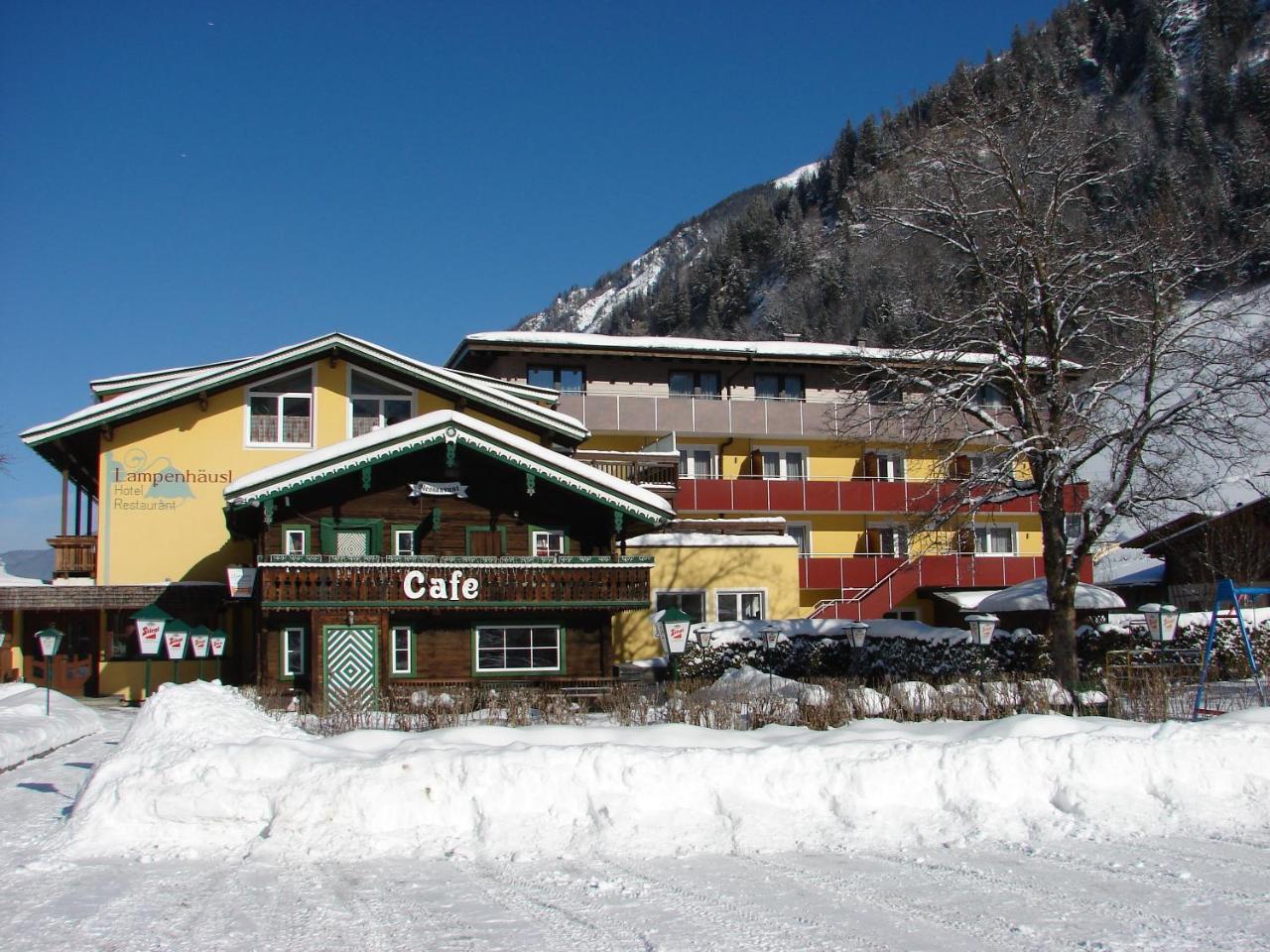 Hotel-Restaurant Lampenhaeusl Fusch an der Grossglocknerstrasse Экстерьер фото