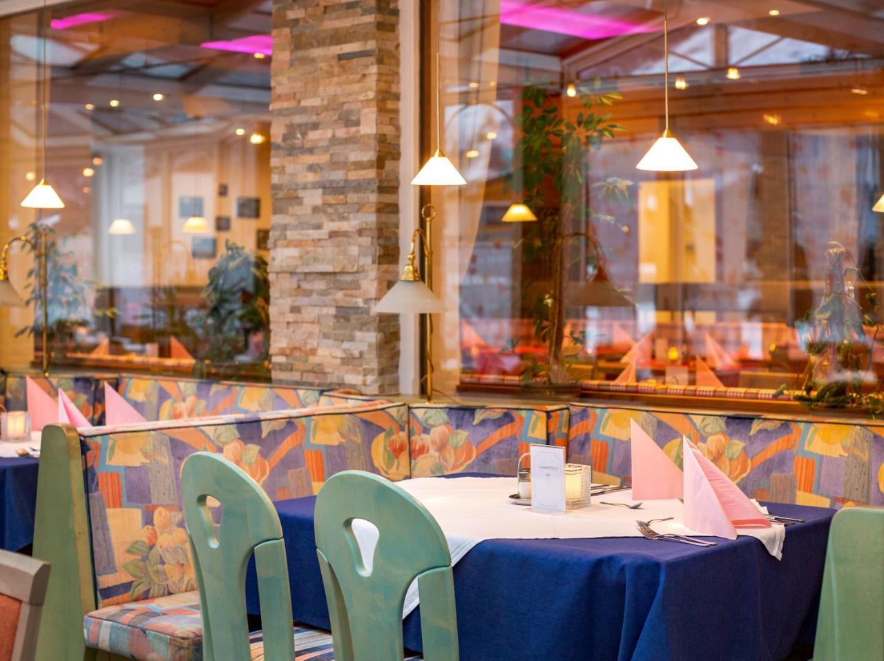 Hotel-Restaurant Lampenhaeusl Fusch an der Grossglocknerstrasse Экстерьер фото